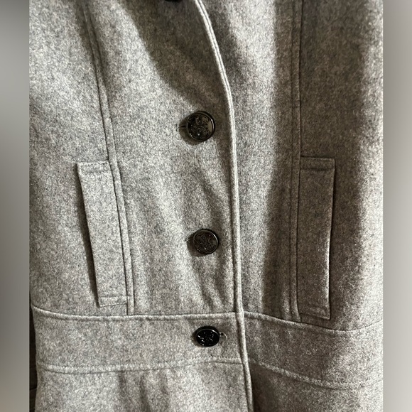 Guess Vintage Wool Gray Peacoat - Picture 12 of 16